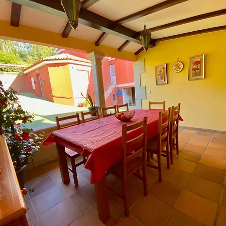 Casa Hiedras بيت للعطل Marín