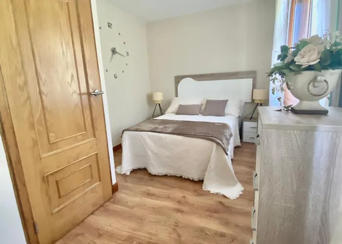 Casa Hiedras * Marín